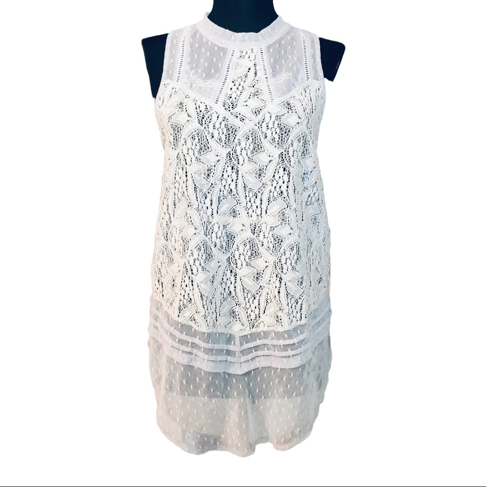 Free People S/PLight Blue Gray Modern Dot Lace High Neck Fashion Tunic Top Small - Picture 10 of 13